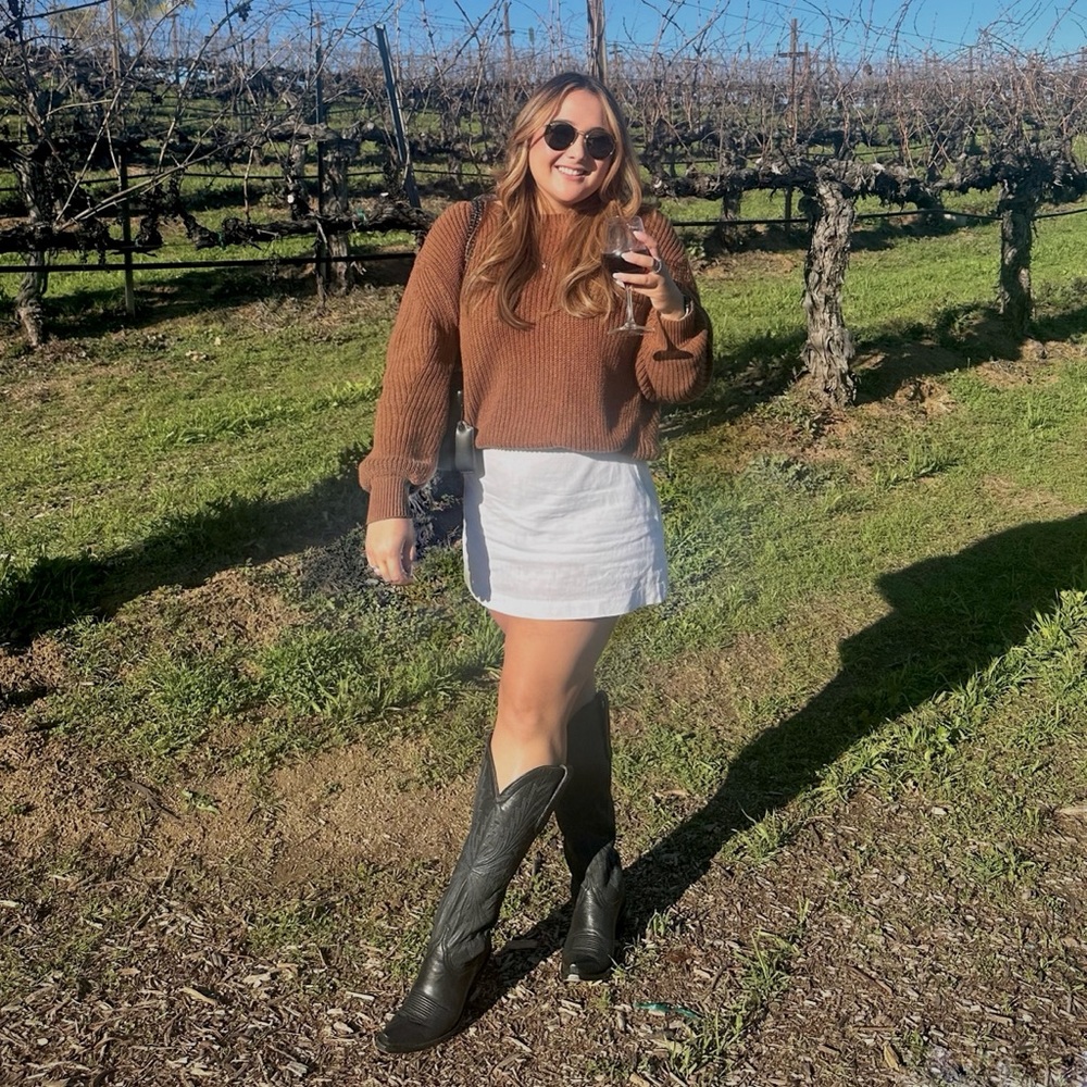 Meet your Posher, Madeline